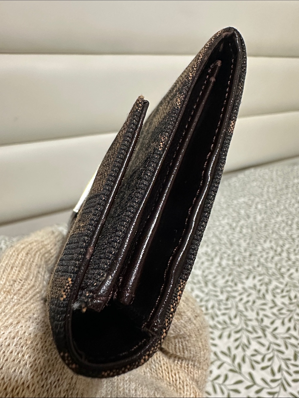 Fendi Zucca Long Wallet - Picture 3 of 15